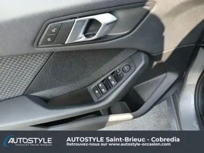 Photo 13 BMW Serie 1 Série 1 118iA 136ch Business Design DKG7