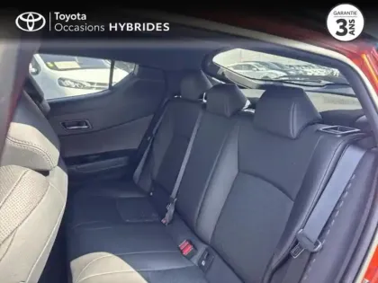 Photo 11 Toyota C-HR  184h Première 2WD E-CVT MC19