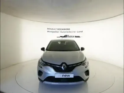 Photo 13 Renault Captur  1.6 E-Tech hybride 145ch Intens -21