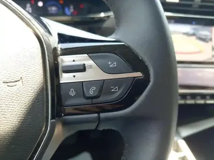Photo 13 Peugeot 308  SW 1.2 Hybrid 136ch Allure e-DCS6