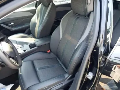Photo 9 Peugeot 308  SW 1.2 Hybrid 136ch Allure e-DCS6