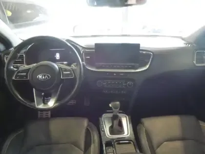 Photo 14 Kia Xceed  1.4 T-GDI 140ch Premium DCT7