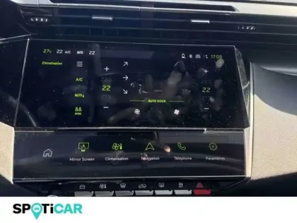 Photo 13 Peugeot 308  1.2 Hybrid 145ch GT e-DCS6