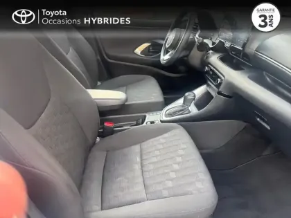 Photo 5 Toyota Yaris  116h Dynamic 5p MC24