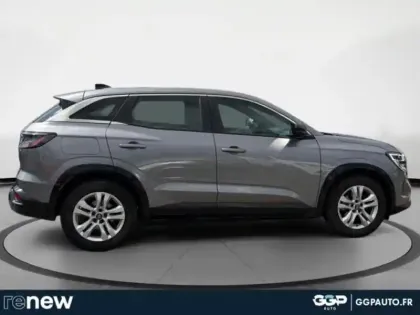 Photo 5 Renault Austral  1.2 TCe mild hybrid advanced 130ch Evolution - 23