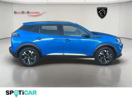 Photo 7 Peugeot 2008  e- 136ch Allure