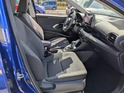 Photo 7 Toyota Yaris  116h Dynamic 5p MC24