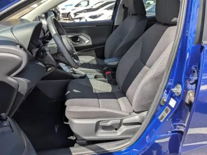 Photo 5 Toyota Yaris  116h Dynamic 5p MC24