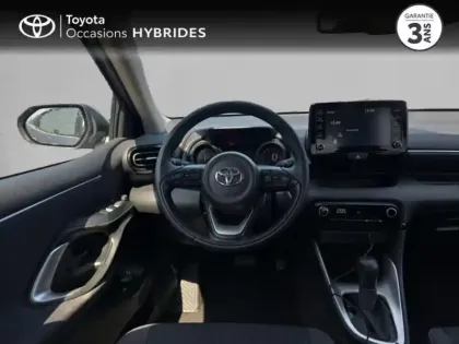 Photo 8 Toyota Yaris  116h Design 5p MC24