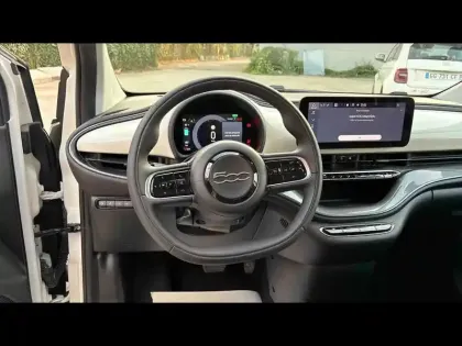 Photo 11 Fiat 500  e 118ch MY23