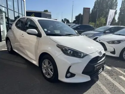 Photo 5 Toyota Yaris  116h Dynamic Business + Programme Toyota Experience 5p MC24