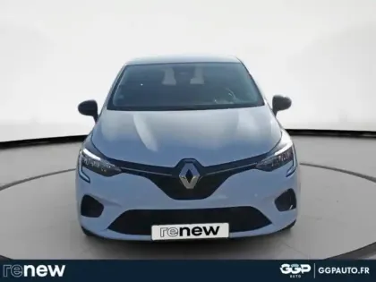 Photo 7 Renault Clio  1.6 E-Tech hybride 145ch Equilibre