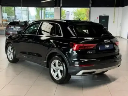 Photo 6 Audi Q3  35 TDI 150ch Design Luxe S tronic 7