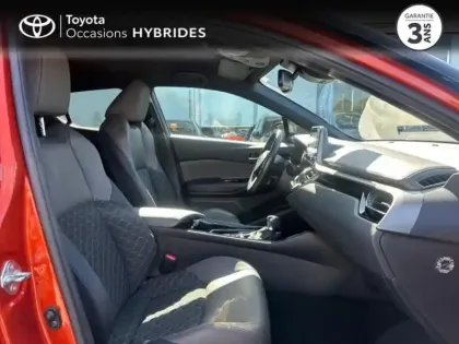 Photo 5 Toyota C-HR  122h Distinctive 2WD E-CVT MY20