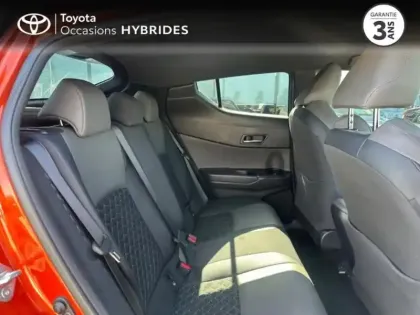 Photo 6 Toyota C-HR  122h Distinctive 2WD E-CVT MY20