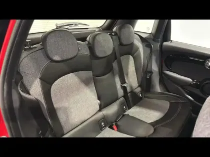 Photo 6 Mini Mini  5 Portes Cooper 136ch  Edition Greenwich
