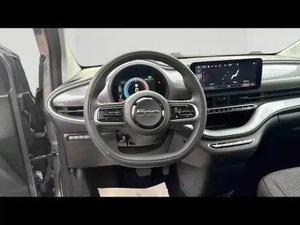 Photo 11 Fiat 500  e 118ch Icône Plus