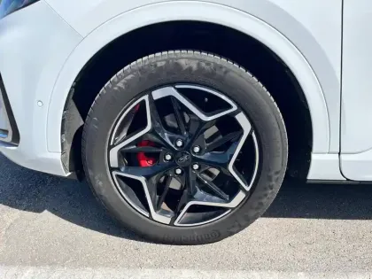 Photo 8 Ford Kuga  2.5 Duratec 243ch Hybride Rechargeable ST-Line X Powershift