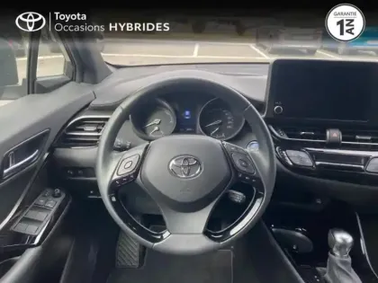 Photo 8 Toyota C-HR  2.0 Hybride 184ch Design Ultimate E-CVT