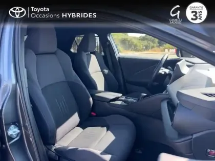 Photo 5 Toyota C-HR  2.0 Hybride 200ch Design MY25