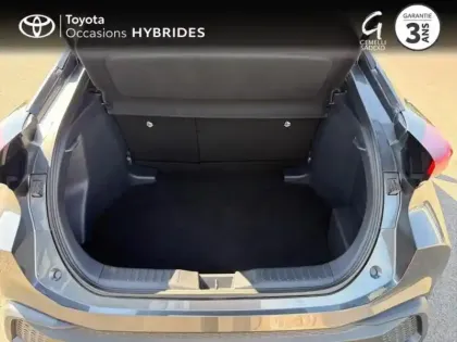 Photo 9 Toyota C-HR  2.0 Hybride 200ch Design MY25