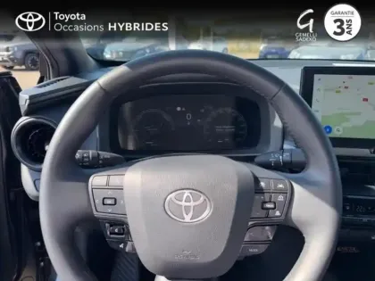 Photo 12 Toyota C-HR  2.0 Hybride 200ch Design MY25
