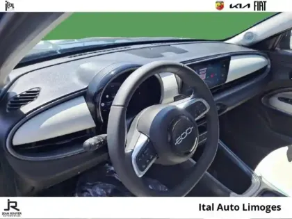 Photo 7 Fiat 600  1.2 Hybrid Turbo 110ch La Prima eDCT6