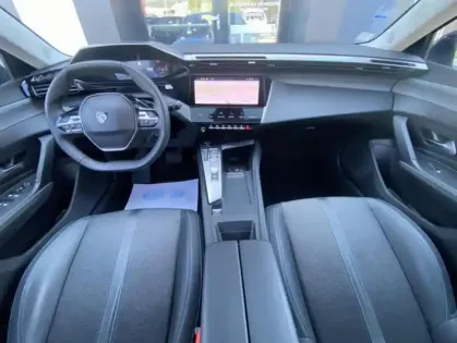 Photo 6 Peugeot 308 III BlueHDI 130 AUTO8 ALLURE PACK