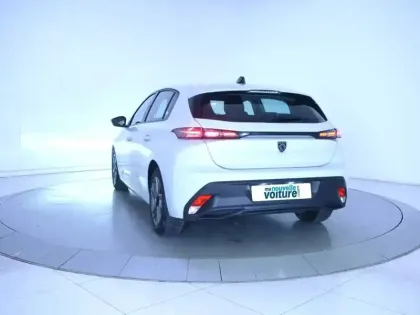 Photo 33 Peugeot 308  PureTech 130ch S&S EAT8