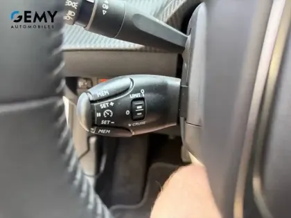 Photo 12 Peugeot 208  Electrique 50 kWh 136ch
