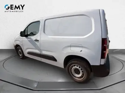 Photo 6 Peugeot Partner  FOURGON STANDARD 650 KG BLUEHDI 100 S&S BVM6