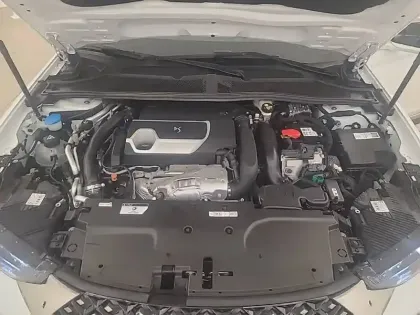 Photo 48 DS DS 4  Hybride E-Tense 225 EAT8