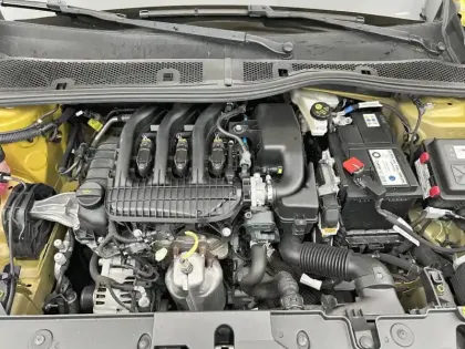 Photo 20 Peugeot 208  PureTech 75 S&S BVM5