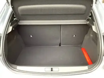 Photo 5 Peugeot 208  Hybrid 100 e-DCS6
