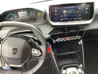 Photo 7 Peugeot 208  Hybrid 100 e-DCS6
