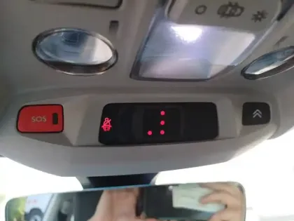 Photo 20 Citroën C5 aircross  Hybride Rechargeable 225 e-EAT8