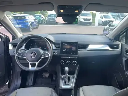 Photo 5 Renault Captur  E-Tech full hybrid 145