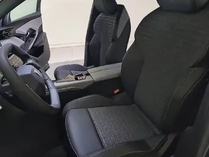 Photo 10 Peugeot 3008  Hybrid 145 e-DCS6