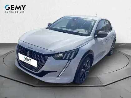 Photo 21 Peugeot 2008  BlueHDi 130 S&S EAT8