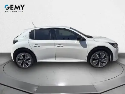 Photo 24 Peugeot 2008  BlueHDi 130 S&S EAT8