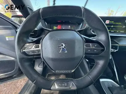 Photo 36 Peugeot 2008  PureTech 130 S&S BVM6