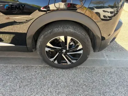 Photo 10 Peugeot 2008  PureTech 130 S&S BVM6
