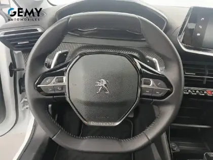 Photo 15 Peugeot 208  PureTech 100 S&S EAT8