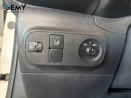 Photo 12 Citroën C3  PureTech 83 ch BVM5