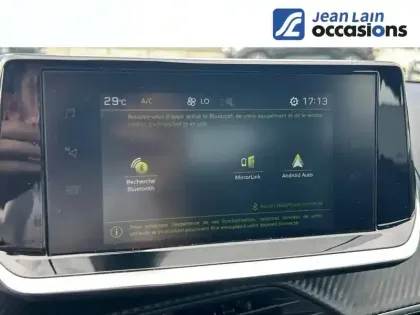 Photo 15 Peugeot 2008  PureTech 100 S&S BVM6