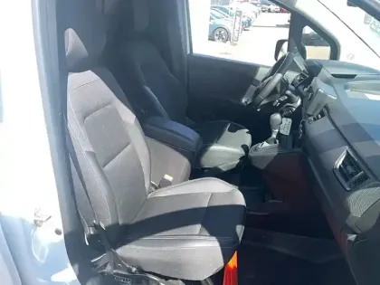 Photo 13 Renault Kangoo Van  BLUE DCI 95 EDC