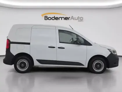 Photo 141 Renault Kangoo Van  BLUE DCI 95 EDC