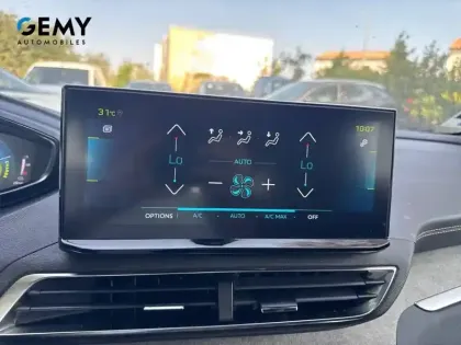 Photo 13 Peugeot 3008  Hybrid 225 e-EAT8