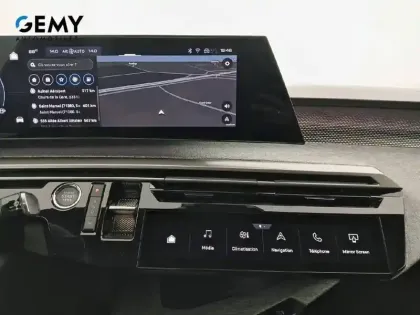 Photo 13 Peugeot 3008  Hybrid 136 e-DCS6