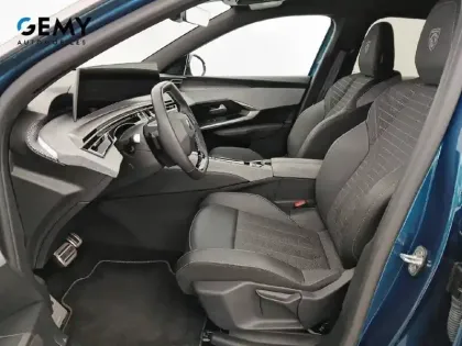 Photo 8 Peugeot 3008  Hybrid 136 e-DCS6